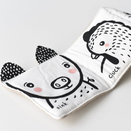 We Gallery Organikus textil babakönyv - Barátságos arcok a farmon