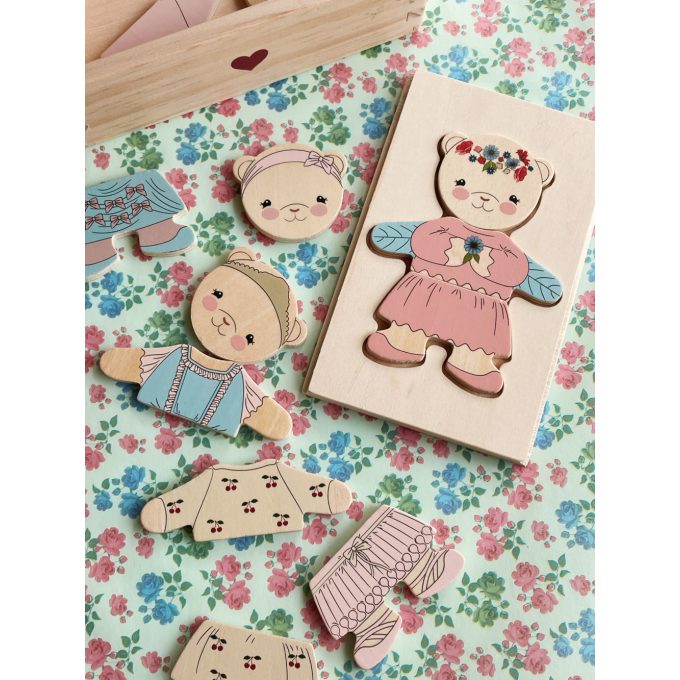 Konges Sløjd Fa Teddy öltöztető fa puzzle - rózsaszín