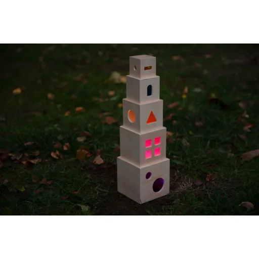 Andreu Toys Translucent Stacking Cubes 5 darabos megvilágítható fa építőkocka szett színes ablakokkal, 12x12 cm