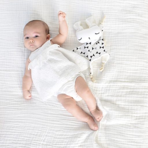 We Gallery Nyuszi szundikendő - háromszög