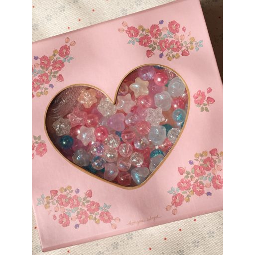 Konges Sløjd Gyöngydoboz