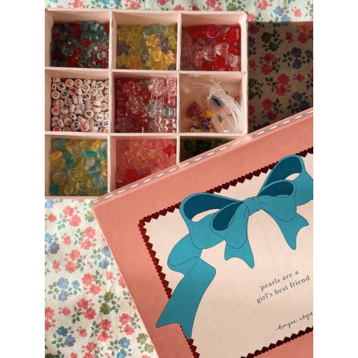 Konges Sløjd Gyöngy doboz - színes