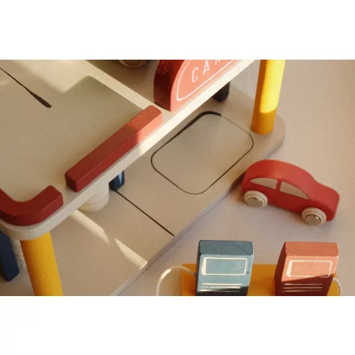 Konges Slojd Mini Fa Kisautók Fadobozban Wooden Mini Cars 26x16x3,5 cm 9 db