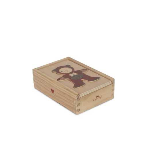 Konges Slojd Fa Teddy Maci Öltöztető Puzzle Fadobozban 15x10x4,5 cm 12 db