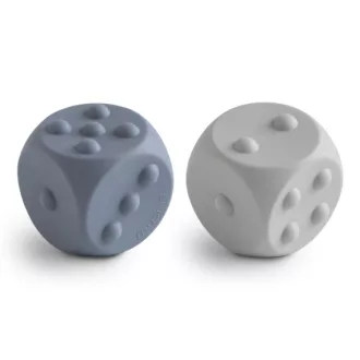 Mushie 2 darabos szilikon pukkasztós dobókocka szett szellő és szikla színben
