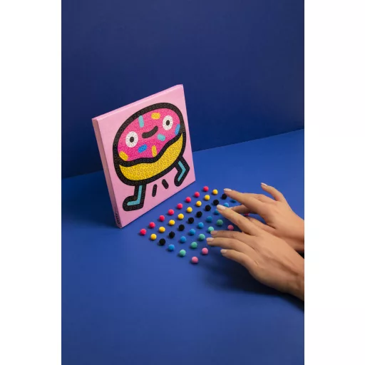 OMY Pom Pom fánk 3D képkészítő kreatív szett fakeretes vászonnal 20x20 cm