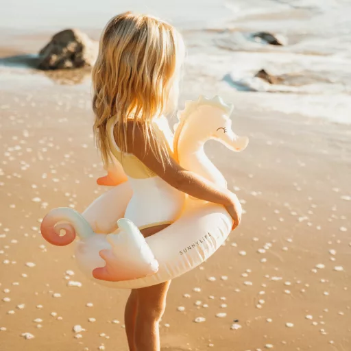 Sunnylife Melody the Mermaid pasztell unikornis formájú hátul nyitott gyerek úszógumi