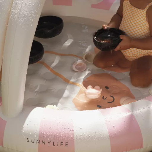 Sunnylife Cotton Candy Cherry cseresznyemintás felfújható baba pancsoló medence napernyővel