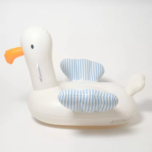 Sunnylife Sammy the Seagull kék csíkos ráülős felfújható gyerek matrac kapaszkodókkal